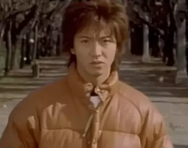 木村拓哉在《HERO》中所穿的「A Bathing Ape」羽絨外套25週年限定款式正式發售　