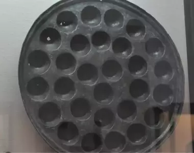 《龐貝城出土羅馬古文物》大阪人一看超眼熟 這不就是章魚燒烤盤嗎？