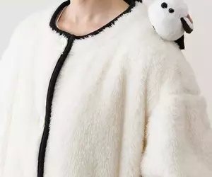 宜得利家居「Deco Home」系列 冬季可穿毛毯登場 停在肩膀上的銀喉長尾山雀超可愛❤