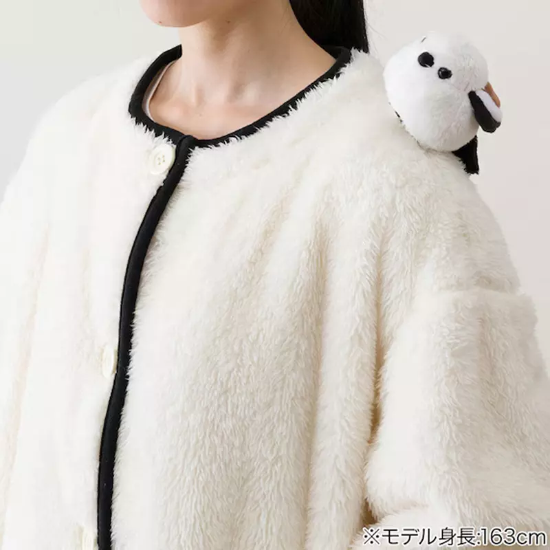 宜得利家居「Deco Home」系列 冬季可穿毛毯登場 停在肩膀上的銀喉長尾山雀超可愛❤