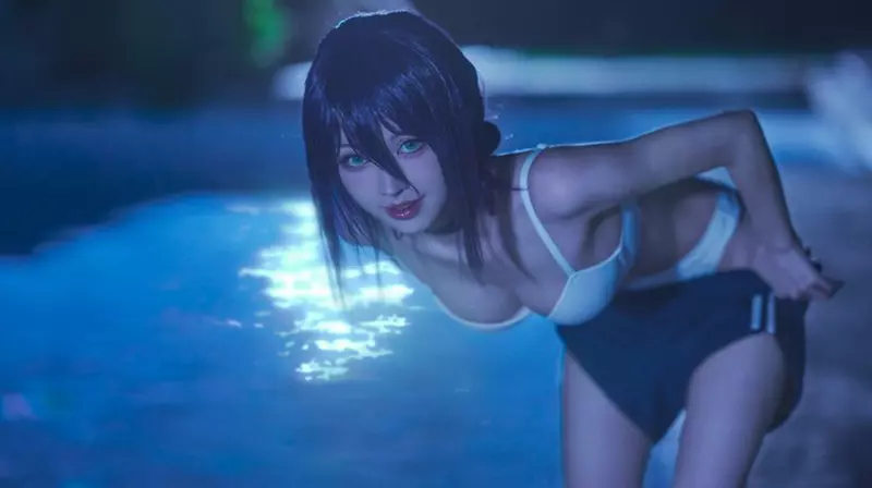 劇場版《鏈鋸人蕾潔篇》名場面角色扮演還原 不管是泳池還是黑板那段都超神❤