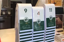 《麥當勞的號碼立牌》日本網友驚覺它不只是一塊板子 竟然藏有能夠偵測位置的功能？