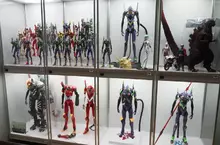 VTuber不懂《模型展示櫃應該怎麼擺？》網友們熱情提供各種參考資料了