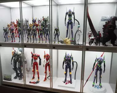 VTuber不懂《模型展示櫃應該怎麼擺？》網友們熱情提供各種參考資料了