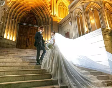 靠著拍攝《超美婚紗照》爆紅的日本網紅 但是多年後卻宣布離婚了……