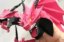 網友創作《手指火龍》可遊玩的紙藝術作品 三頭龍首的造型真的是相當霸氣