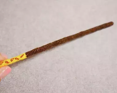 網友靠編織重現《Pocky》巧克力點心棒 超絕技巧讓網友發出〝超強〞的感嘆