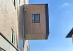 神秘房屋設計《凸出外牆的懸空房間》為什麼要蓋成這個樣子呢？
