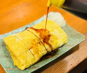 《玉子燒戰爭》該不該淋醬油吃？這個行為讓京都人氣炸了