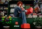 這次踩了不會痛了《樂高積木鞋》LEGO 與 Crocs 聯動推出新產品，將於2月16日發售