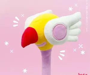 《庫洛魔法使》推出封印之杖搥背棒 這是粉絲高齡化的象徵嗎？