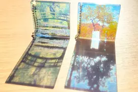 《莫內名畫透光扭蛋》光線可以折射出世界名畫的絕美扭蛋