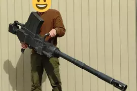 網友製作「機動戰士鋼彈 第08MS小隊」武器裝備 還原了陸戰鋼彈那管180mm手提加農炮