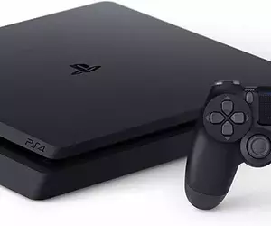 日本網友議論《PS4是不是懷舊遊戲機》發售十年以上夠不夠懷舊呢？