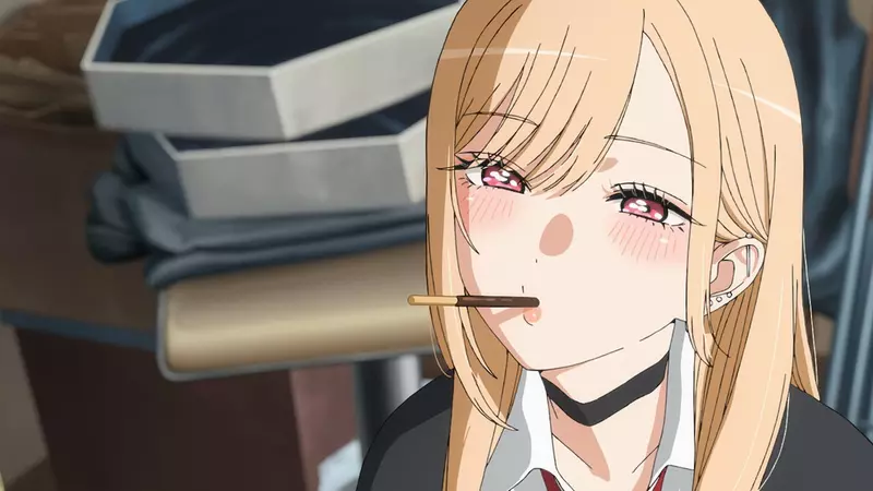 必須擁有的香香海夢《戀上換裝娃娃 一番賞》餵食POCKY的樣子太迷人啦