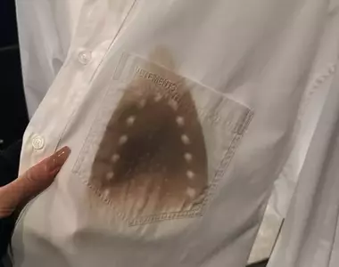 法國奢侈品牌推出《時尚焦痕襯衫》一件3萬多塊的大膽設計你穿嗎？