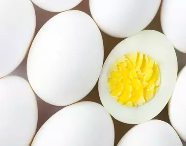 奇妙的早餐初體驗《米奇水煮蛋》切開的一瞬間看見三蛋黃精神都來了