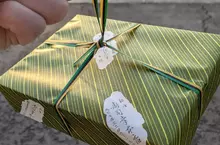 動漫醉漢手上總是會拿的《外帶壽司》現實真的存在好感動