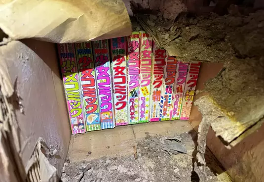 《二手書商到府收購》清理塵封已久的倉庫 挖掘出了半世紀前的珍貴漫畫雜誌