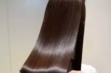 《留著超長髮的人》只存在於二次元世界？日本網友分享自己的三次元超長髮