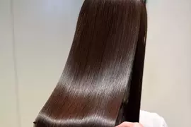 《留著超長髮的人》只存在於二次元世界？日本網友分享自己的三次元超長髮