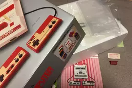 他購買《二手紅白機》意外入手了原裝箱子的箱子 稀有到說不定連任天堂手上都沒有？