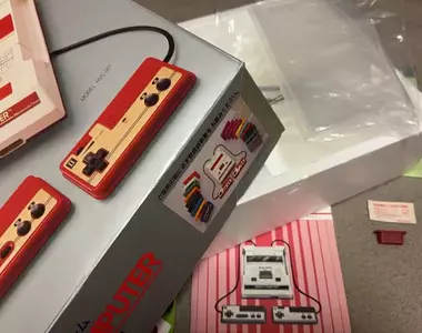 他購買《二手紅白機》意外入手了原裝箱子的箱子 稀有到說不定連任天堂手上都沒有？