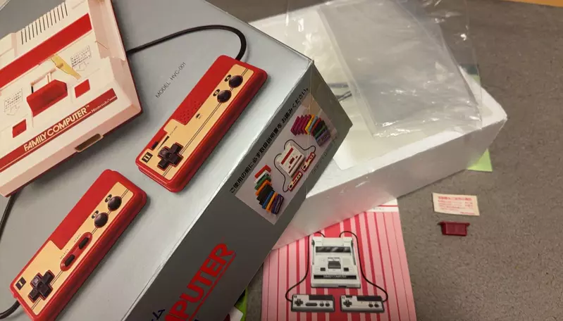 他購買《二手紅白機》意外入手了原裝箱子的箱子 稀有到說不定連任天堂手上都沒有？