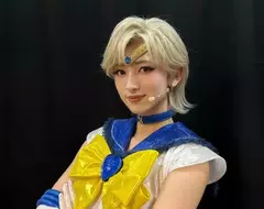 掀起超人氣的《美少女戰士》天王遙演員「梶川愛美」成為話題，帥氣英姿擄獲大量粉絲的心