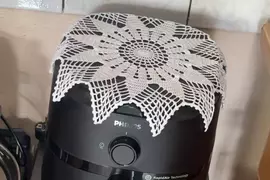 《奶奶家一定會有的東西》用蕾絲墊蓋家電 世界各地的奶奶都會這樣做？