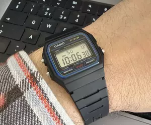 他呼籲放棄Apple Watch改戴《卡西歐手錶》引發世界各國的網友讚賞了