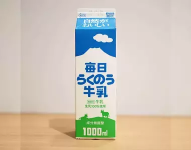 《牛奶空盒的五種活用法》切開可以拿來當砧板、而且還能給炸物瀝油喔