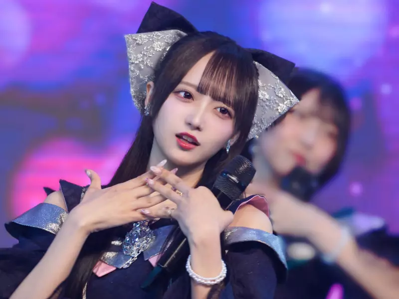 現役偶像以「奇蹟的一張」照片爆紅，正妹《日比野芽奈》獲得無數網友熱烈讚聲