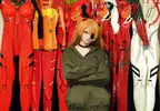 Cosplay玩家「neo.omochi」重現《新世紀福音戰士》EVA駕駛員所穿的插入栓服，宛如從動畫中走出來的真實質感，吸引許多網友紛紛按讚