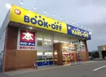 網友發現日本海德沃福《Hard Off》二手店內有多款盒裝懷舊遊戲主機，數量很驚人而且價錢小貴...