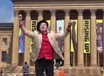 《漫畫家島本和彥》去美國參加畢典順便聖地巡禮 親自重現洛基劇中特訓片段