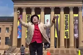 《漫畫家島本和彥》去美國參加畢典順便聖地巡禮 親自重現洛基劇中特訓片段