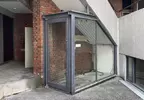 《日本建築師安藤忠雄》半世紀前設計的大樓引發話題 這個神祕的小房間是做什麼的？