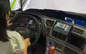 網路影片《卡車駕駛技能模擬器》片段，這油門踩了不放像極了好萊塢電影的卡車追逐戲(怕)