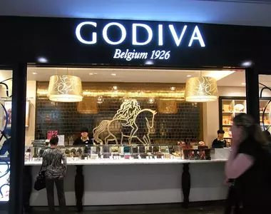 為什麼《日本GODIVA巧克力》慘到面臨裁員重整？網友批評都是在便利商店上架惹的禍