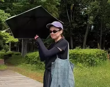 《包緊緊的夏天防曬策略》從俄羅斯來日本定居四年後才明白的紫外線防護萬無一失穿搭