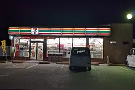 《這間7-11看起來很老舊》日本網友好奇大家都是怎麼判斷的呢？