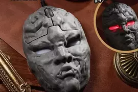 TAITO推出《JOJO的奇妙冒險 幻影血脈》中「石鬼面造型滑鼠」，上班族一用通通不想當人啦