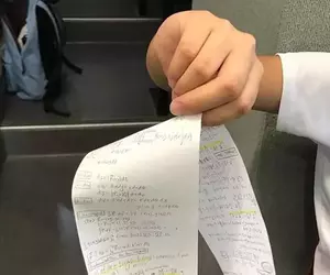真正的天才問世《莫比烏斯環小抄》完全不算違規的做法就連教授看到也只能默許了