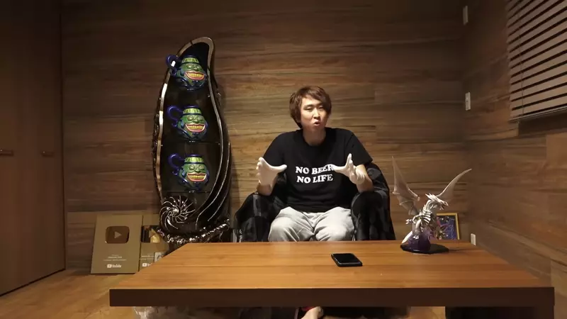 《日本千萬YouTuber遭竊》網友質疑是不是炫耀大量稀有遊戲王卡牌被盯上？