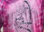 集英社100週年推出《UNIQLO獵人T恤》西索款太紫看不太到怎辦？網友想到一招讓其成功褪色顯現的方法
