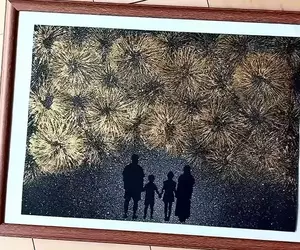 衛生紙捲芯的藝術活用法 用剪刀剪一剪加點顏料就可以創作出漂亮的煙火效果