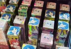 日本繪師遊新加坡赫然發現《孤獨搖滾盜版商品》竟然用了自己的插畫