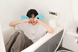做出了一個能隨時隨地《哭哭戒指》有了它隨時隨地都可以像動漫角色那樣痛哭一場