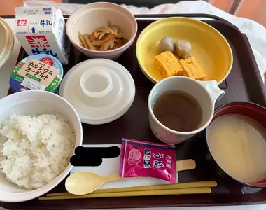 《日本網友抱怨住院餐》被狠狠吐槽太不知足了 大家都來分享更糟糕的住院餐